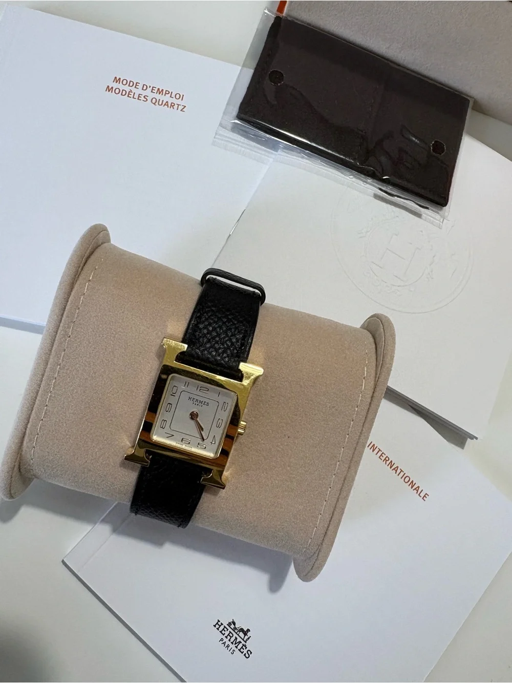 Hermès Huere H, Small Model, Gold Watch with Black Leather Strap